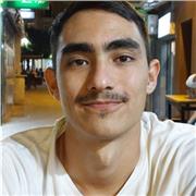 Estudiante de ciencias ambientales ofrece clases de biología